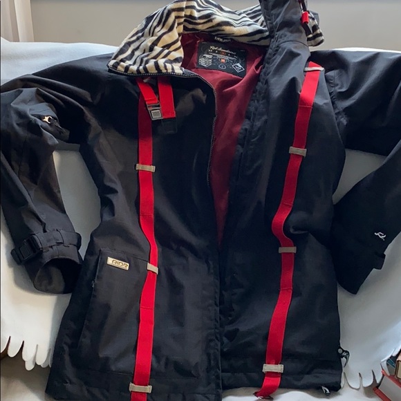 Winter coat - Picture 2 of 8